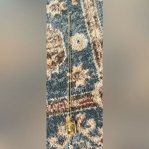 Uncommon James Queen’s Memorial  Delicate Gold Chain Necklace